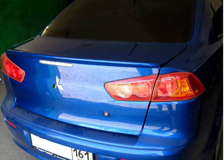 спойлер lancer 10