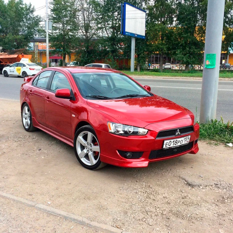 красный лансер 10